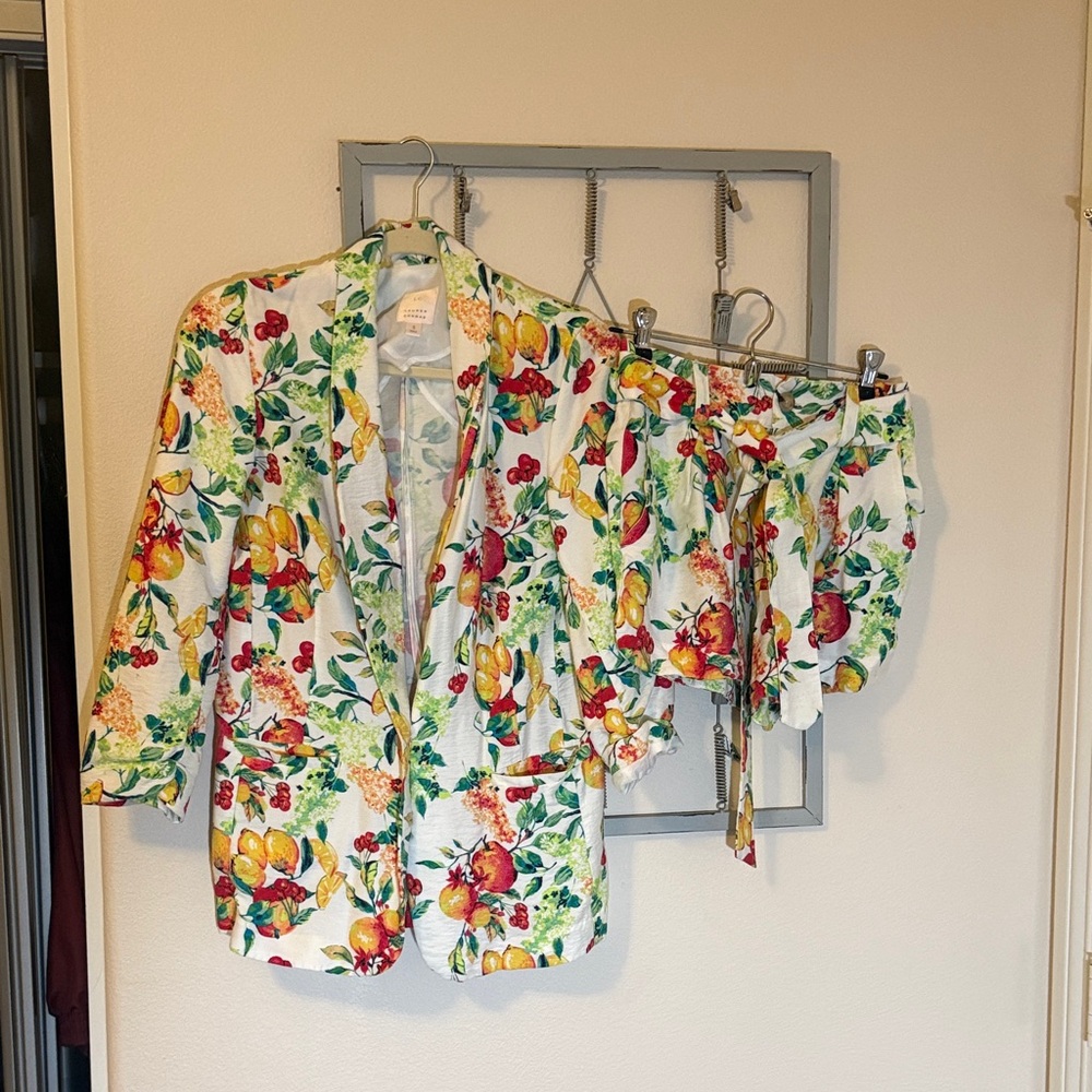 LC Lauren Conrad Floral High Waist Shorts - Multicolor